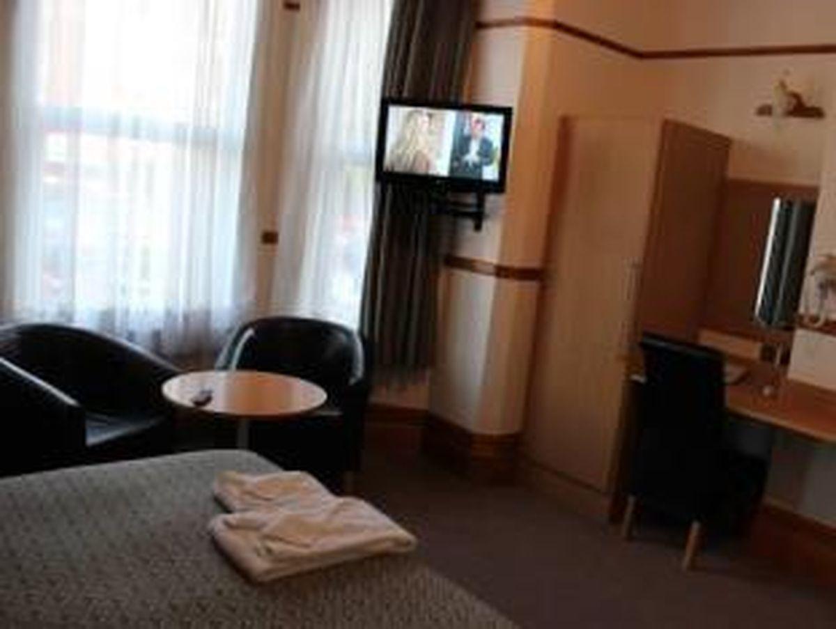 巴尔内特 黑斯尔班克旅馆酒店 外观 照片